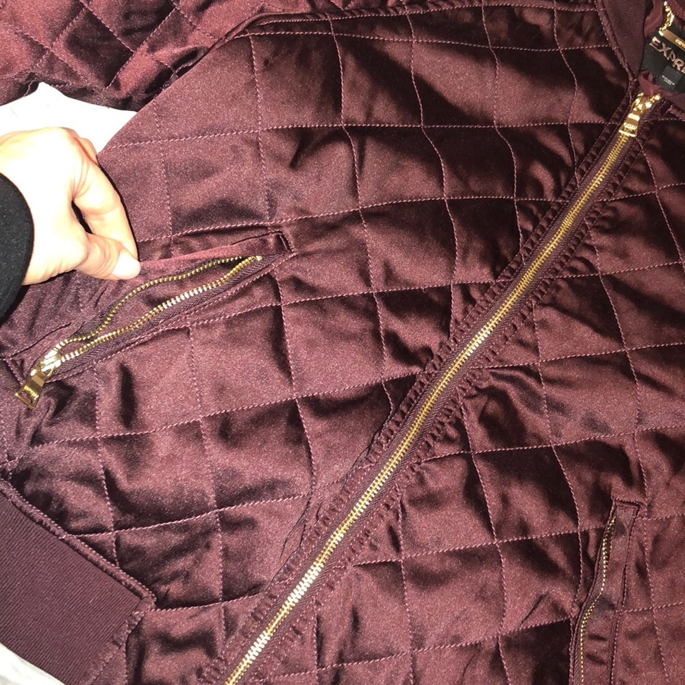 Express burgundy quilted bomber jacket - Picture 4 of 6
